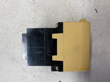 Allen Bradley AC Relay 700-P400A1 Series B USED