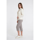 N.W.D New Woman Design Gray Stretch Capri Pants Size 8
