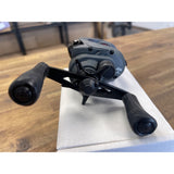 Quantum Invade 101S Baitcast Fishing Reel 135 Yards at 12lb test NEW