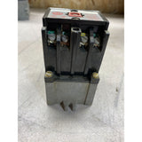 Allen-Bradley Bulletin 700 Type P 700-P800A1 Ser A AC Relay, USED