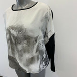 Point Zero Blouse Women's Medium Black Graphic 3/4 Sleeve Scoop Neck Cropped Top