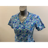 O2 Scrub Women's Medical Scrub Top Size Small V Neck Blue Short Sleeve All Over Patterned Cotton Blend