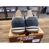 SKECHERS MENS AVILLO RELAXED SLIP-ON LOW SIZE 10.5,