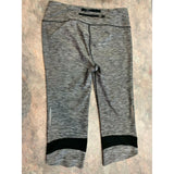 Under Armour Womens Gray/Black leggings capris size 8