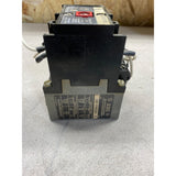 Allen-Bradley Bulletin 700 Type P 700-P400A1 Ser A Grey Base AC Relay, USED