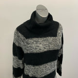 Jordache Turtleneck Sweater Women's Small Black Gray Striped Long Sleeve Arcylic
