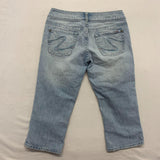 Silver Jeans Carmen Cropped Women's Size 26 Stretch Cotton Blend Distressed Blue Jean Capri