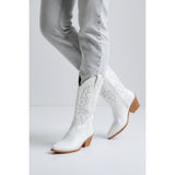 COWBOY BOOTS MID CALF WOMEN S SIZE 9.5 White Embroidered Soft Top